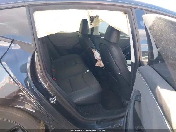 5YJ3E1EA0SF991193 2025 TESLA MODEL 3 - Image 8