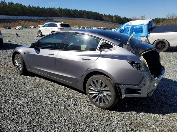 5YJ3E1EA0SF991873 2025 TESLA MODEL 3 - Image 2