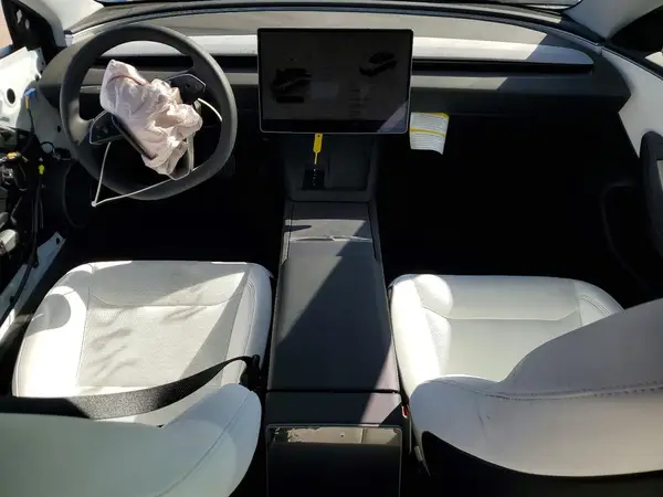 5YJ3E1EA0TF121820 2026 TESLA MODEL 3 - Image 8
