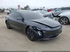 5YJ3E1EA0TF122840 2026 TESLA MODEL 3