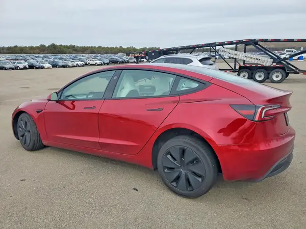 5YJ3E1EA0TF152307 2026 TESLA MODEL 3 - Image 2