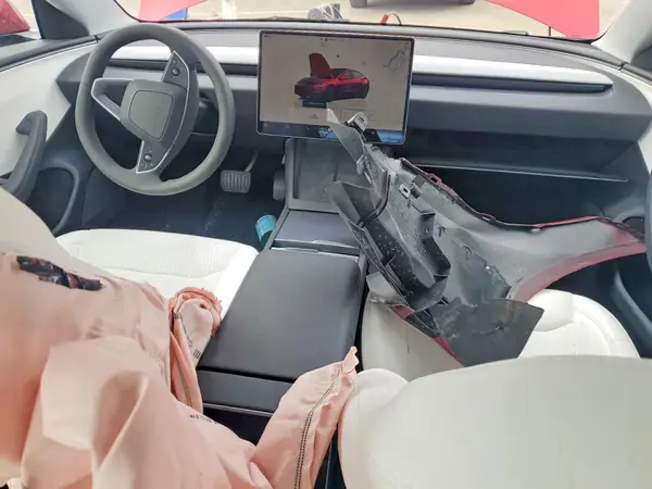 5YJ3E1EA0TF152307 2026 TESLA MODEL 3 - Image 8