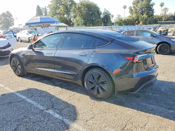 5YJ3E1EA0TF155143 2026 TESLA MODEL 3 - Image 2