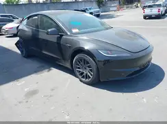5YJ3E1EA0TF158589 2026 TESLA MODEL 3