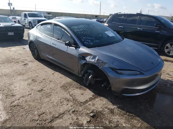 5YJ3E1EA0TF177448 2026 TESLA MODEL 3 - Image 1