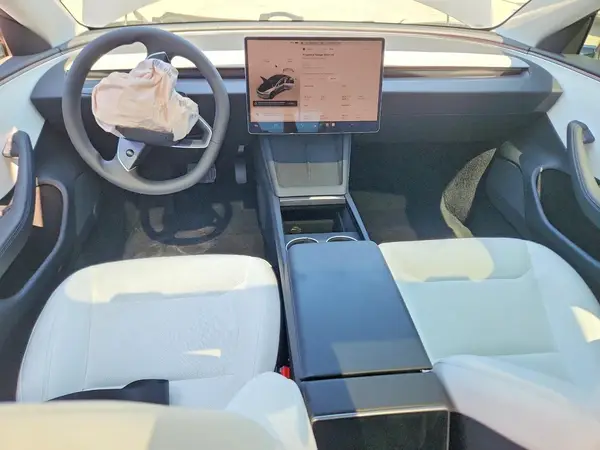 5YJ3E1EA0TF196159 2026 TESLA MODEL 3 - Image 8