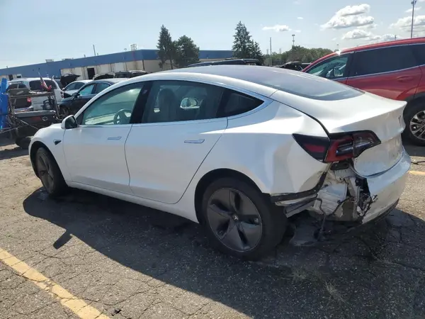 5YJ3E1EA1HF000821 2017 TESLA MODEL 3 - Image 2