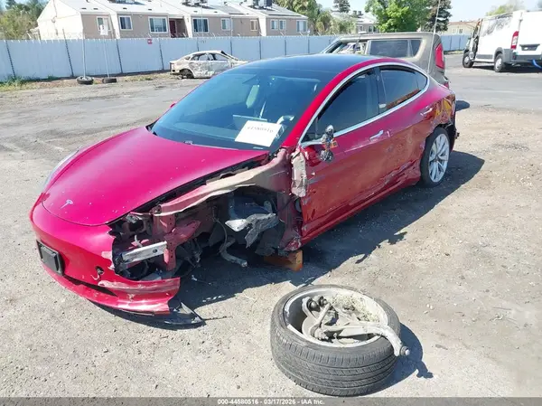 5YJ3E1EA1HF001001 2017 TESLA MODEL 3 - Image 2
