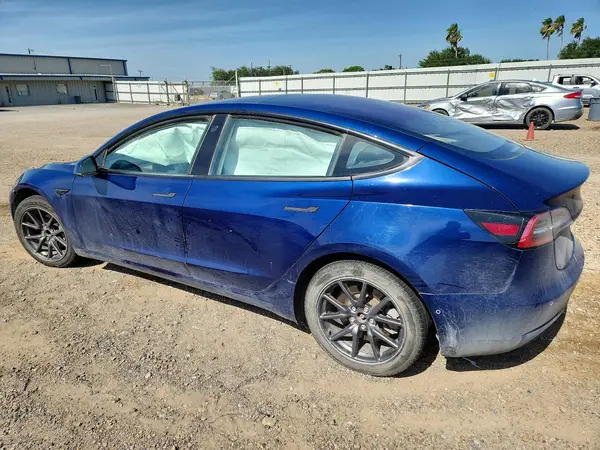 5YJ3E1EA1HF001452 2017 TESLA MODEL 3 - Image 2