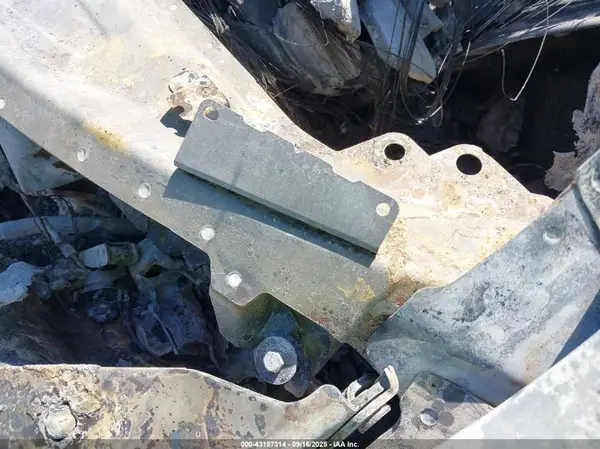 5YJ3E1EA1HF002178 2017 TESLA MODEL 3 - Image 8