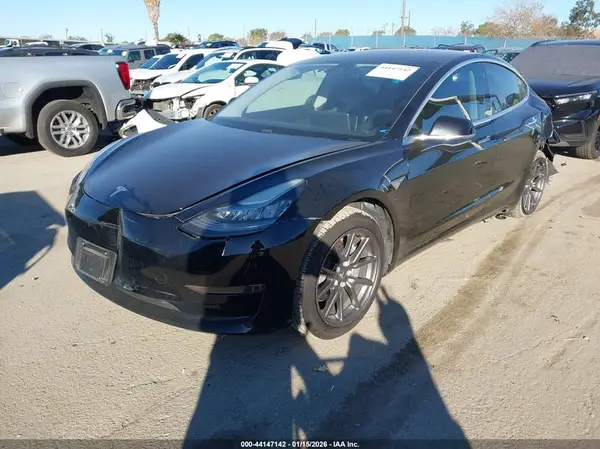 5YJ3E1EA1HF002181 2017 TESLA MODEL 3 - Image 2