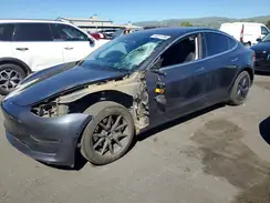 5YJ3E1EA1HF002214 2017 TESLA MODEL 3