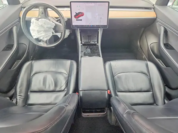 5YJ3E1EA1HF002942 2017 TESLA MODEL 3 - Image 8