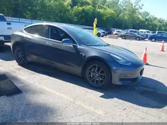 5YJ3E1EA1JF002817 2018 TESLA MODEL 3