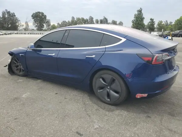 5YJ3E1EA1JF003028 2018 TESLA MODEL 3 - Image 2