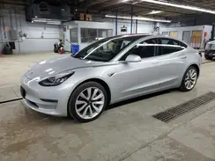 5YJ3E1EA1JF003465 2018 TESLA MODEL 3
