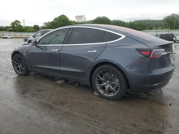 5YJ3E1EA1JF005118 2018 TESLA MODEL 3 - Image 2
