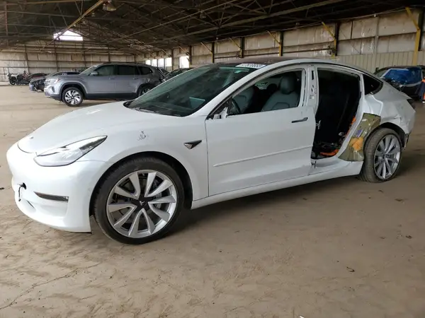 5YJ3E1EA1JF006432 2018 TESLA MODEL 3 - Image 1