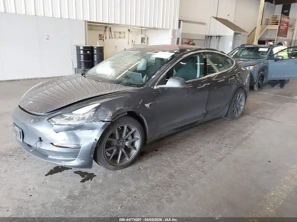 5YJ3E1EA1JF006866 2018 TESLA MODEL 3 - Image 2