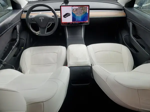 5YJ3E1EA1JF009430 2018 TESLA MODEL 3 - Image 8