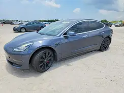 5YJ3E1EA1JF009525 2018 TESLA MODEL 3