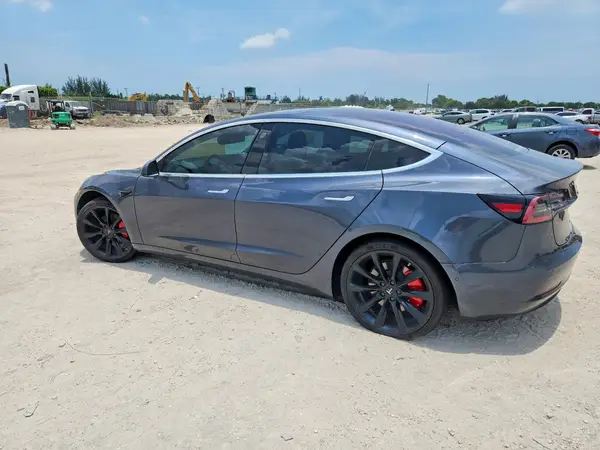 5YJ3E1EA1JF009525 2018 TESLA MODEL 3 - Image 2