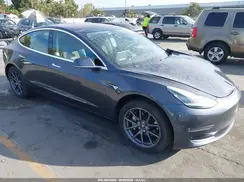 5YJ3E1EA1JF010254 2018 TESLA MODEL 3