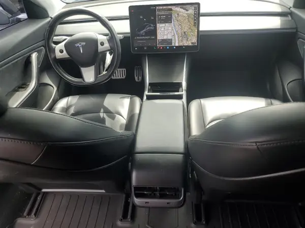 5YJ3E1EA1JF010853 2018 TESLA MODEL 3 - Image 8