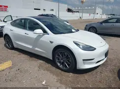 5YJ3E1EA1JF012408 2018 TESLA MODEL 3