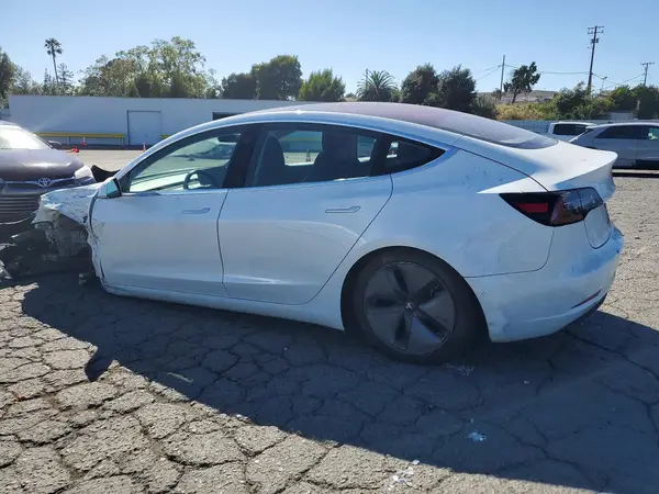 5YJ3E1EA1JF014773 2018 TESLA MODEL 3 - Image 2