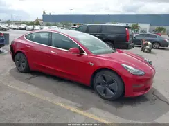 5YJ3E1EA1JF016832 2018 TESLA MODEL 3
