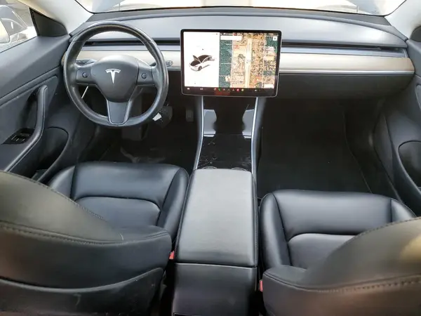 5YJ3E1EA1JF018855 2018 TESLA MODEL 3 - Image 8