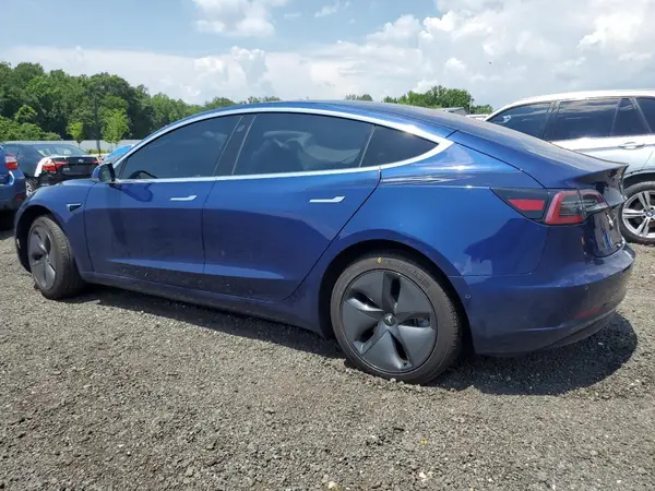 5YJ3E1EA1JF019598 2018 TESLA MODEL 3 - Image 2