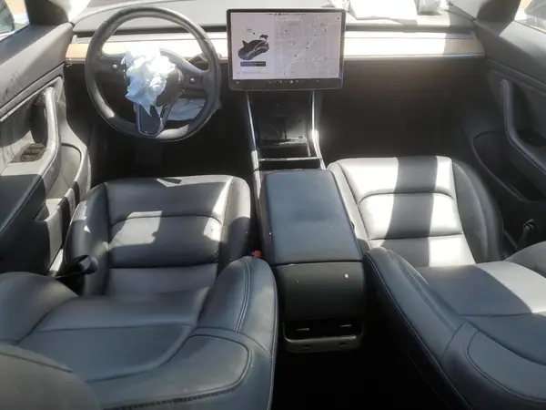 5YJ3E1EA1JF020024 2018 TESLA MODEL 3 - Image 8