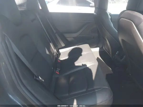 5YJ3E1EA1JF021691 2018 TESLA MODEL 3 - Image 8