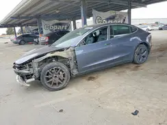 5YJ3E1EA1JF021853 2018 TESLA MODEL 3