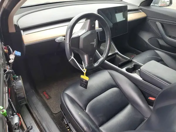 5YJ3E1EA1JF021853 2018 TESLA MODEL 3 - Image 8