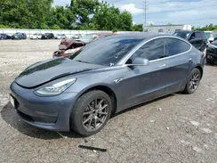 5YJ3E1EA1JF021996 2018 TESLA MODEL 3