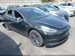 5YJ3E1EA1JF023215 2018 TESLA MODEL 3