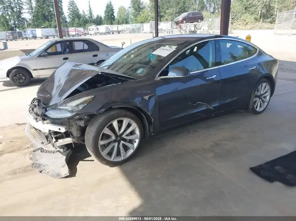 5YJ3E1EA1JF023747 2018 TESLA MODEL 3 - Image 2