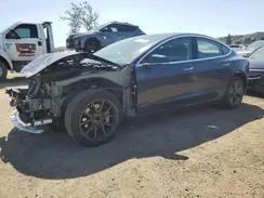 5YJ3E1EA1JF025711 2018 TESLA MODEL 3