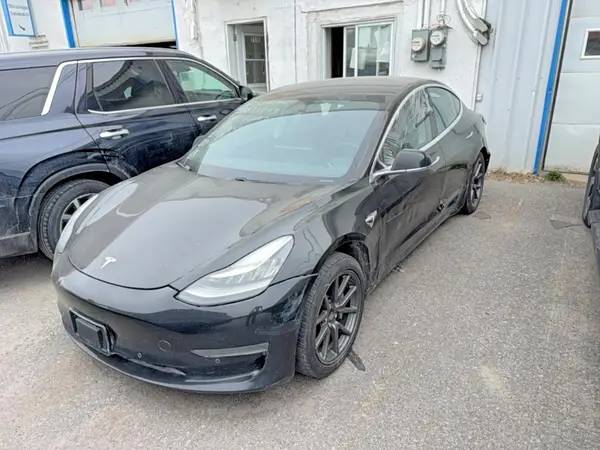 5YJ3E1EA1JF026471 2018 TESLA MODEL 3 - Image 2