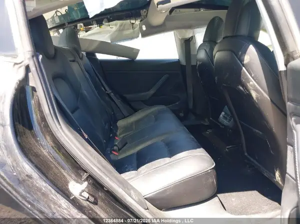 5YJ3E1EA1JF026521 2018 TESLA MODEL 3 - Image 8
