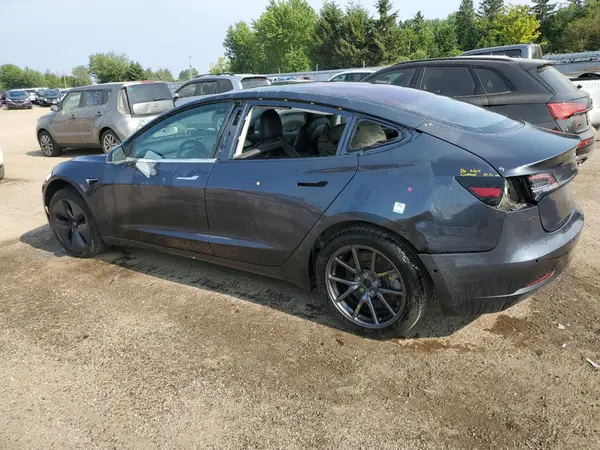 5YJ3E1EA1JF026762 2018 TESLA MODEL 3 - Image 2