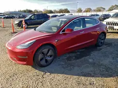 5YJ3E1EA1JF030777 2018 TESLA MODEL 3