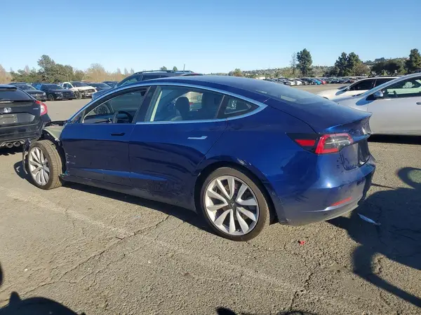 5YJ3E1EA1JF031220 2018 TESLA MODEL 3 - Image 2