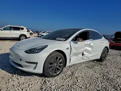5YJ3E1EA1JF031265 2018 TESLA MODEL 3