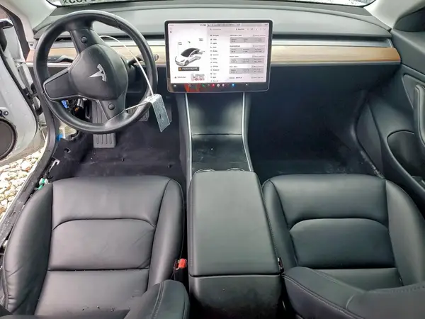 5YJ3E1EA1JF031265 2018 TESLA MODEL 3 - Image 8