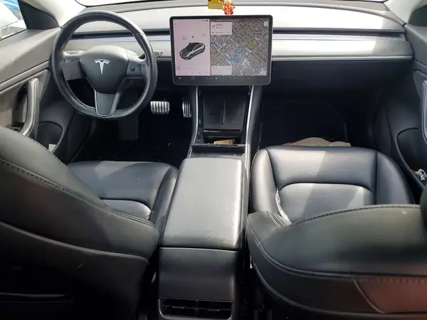 5YJ3E1EA1JF031623 2018 TESLA MODEL 3 - Image 8