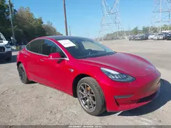 5YJ3E1EA1JF031718 2018 TESLA MODEL 3